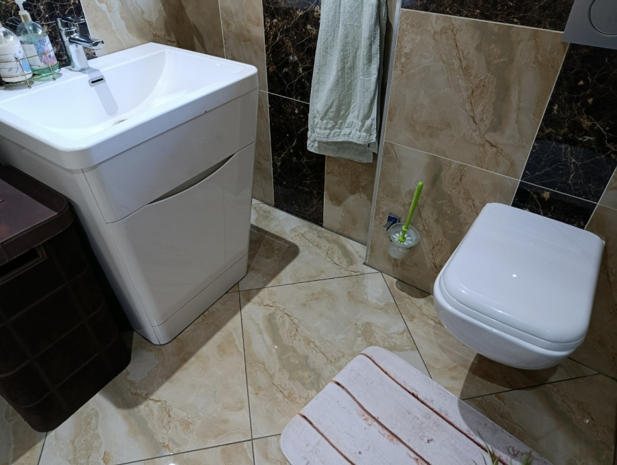 1 Bedroom Property for Sale in Lakeview Free State